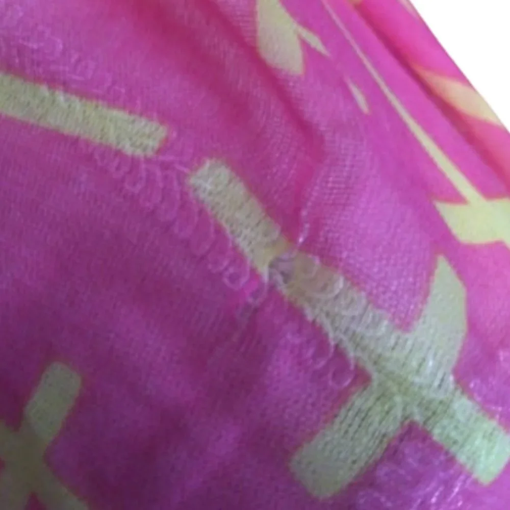 Cross Pattern Infinity Scarf - Picture 4 of 5